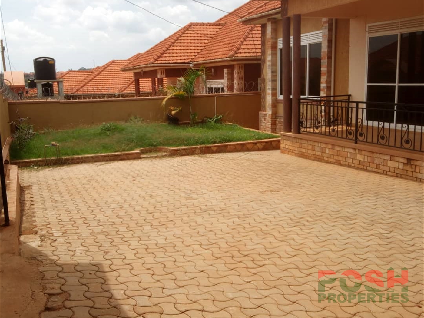 Bungalow for sale in Kira Wakiso