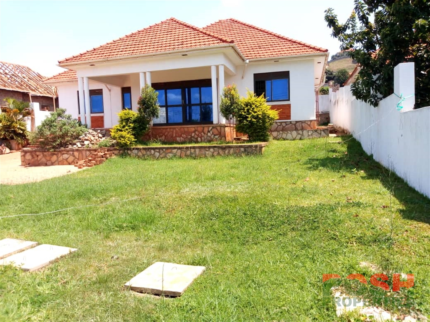 Bungalow for sale in Bwebajja Wakiso