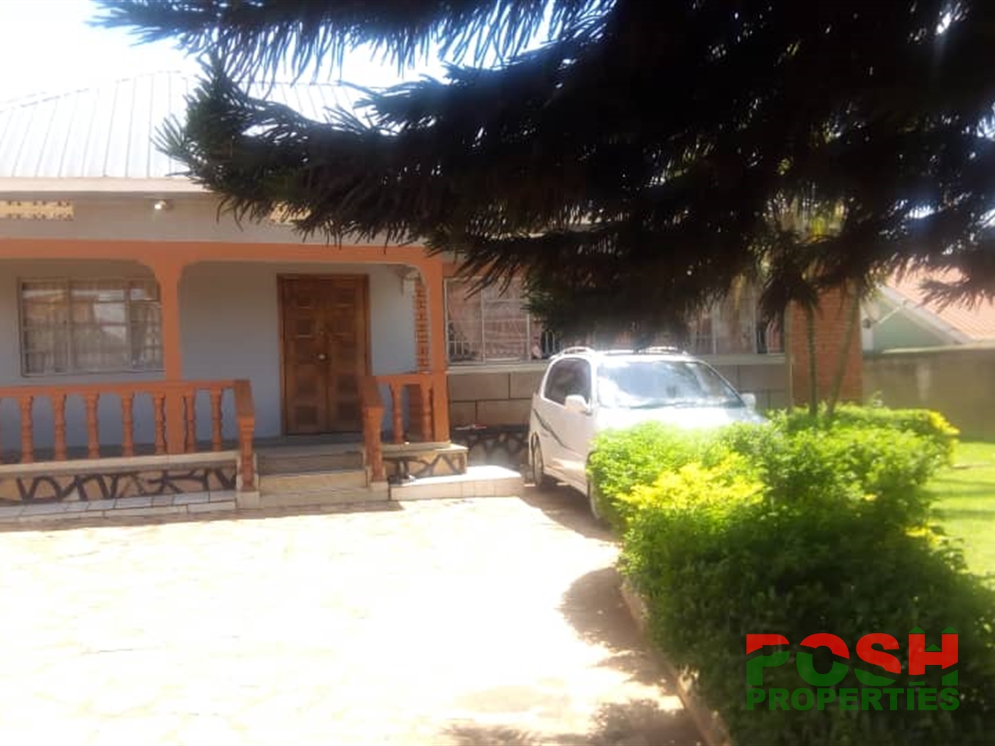 Bungalow for sale in Kiwaatule Kampala