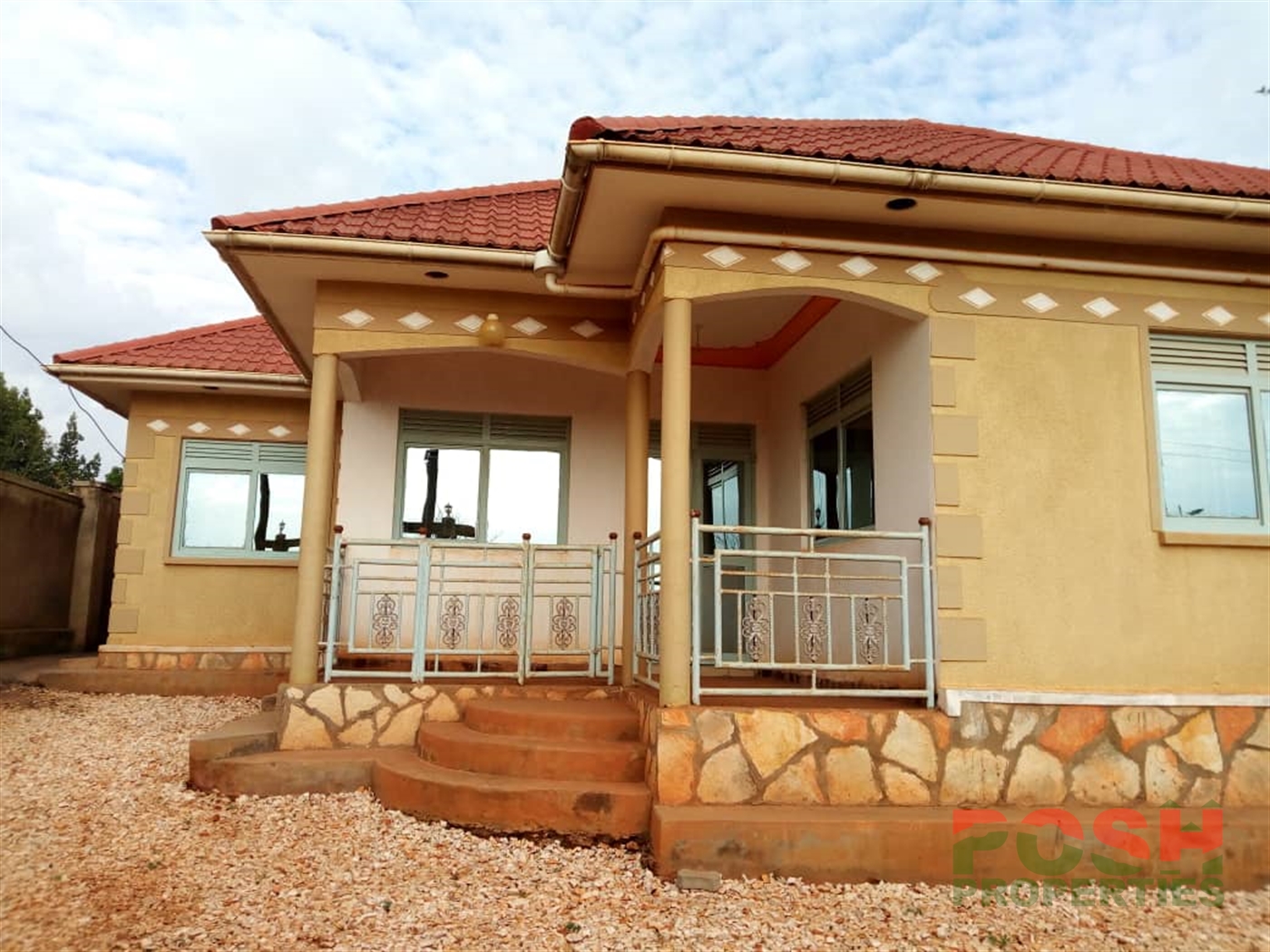 Bungalow for sale in Nakweelo Wakiso