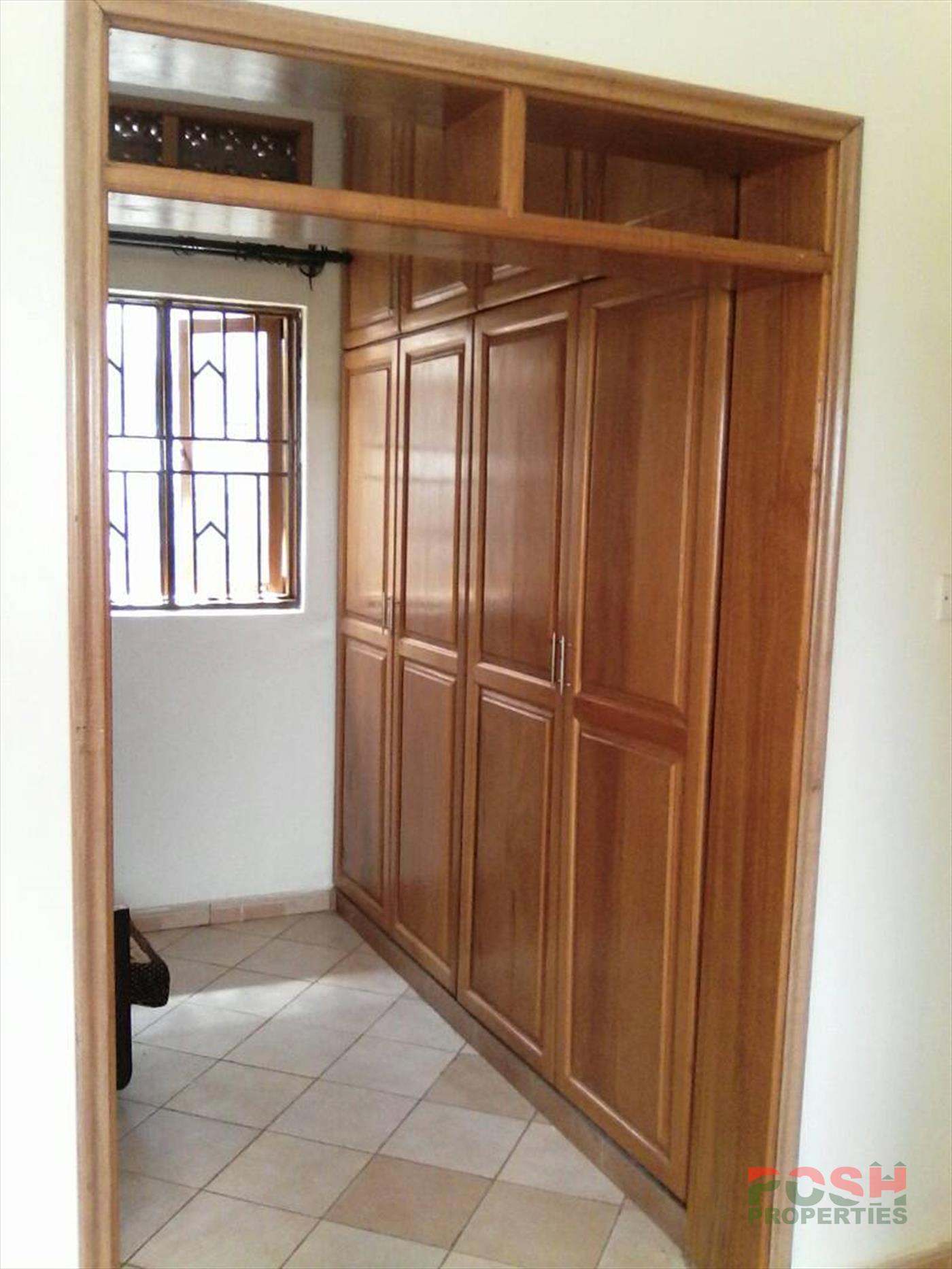 Mansion for rent in Kiwaatule Kampala