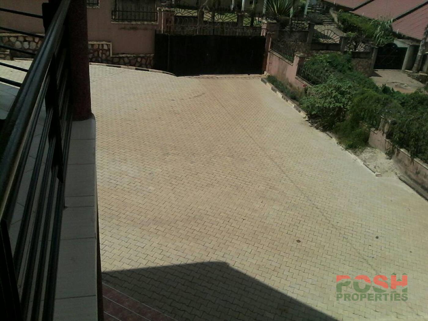 Mansion for rent in Kiwaatule Kampala