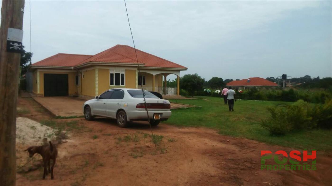 Bungalow for sale in Nansana Wakiso