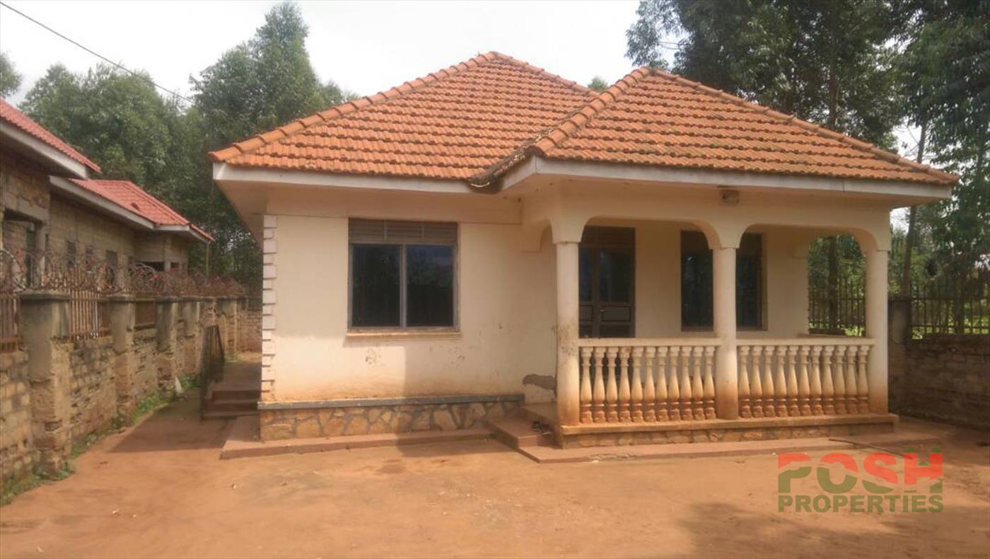 Bungalow for sale in Kulambilo Wakiso