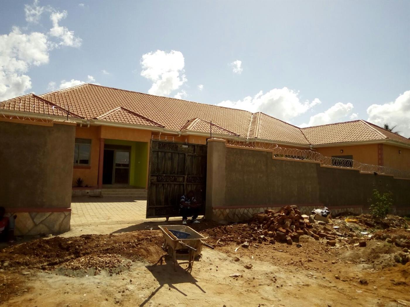 Semi Detached for sale in Kira Wakiso