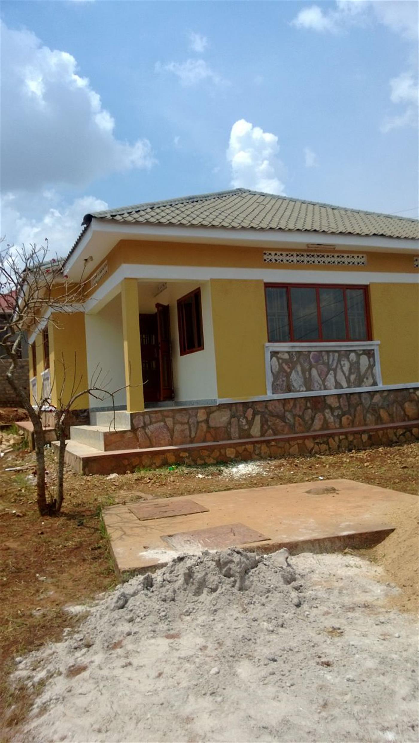 Bungalow for sale in Nansana Wakiso