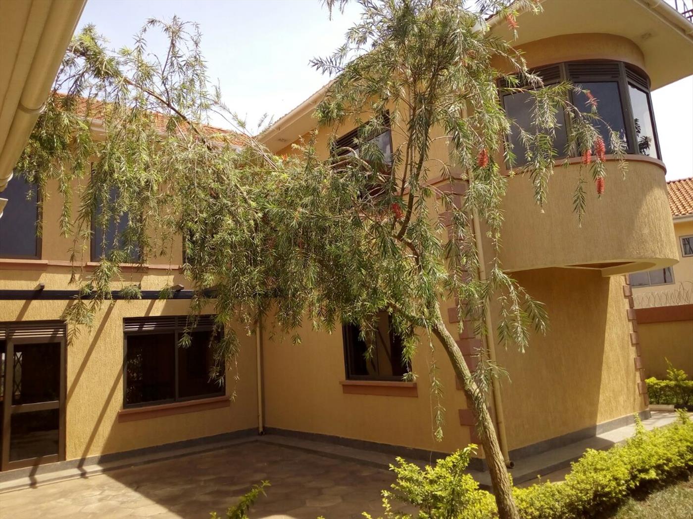 Mansion for rent in Butabika Kampala