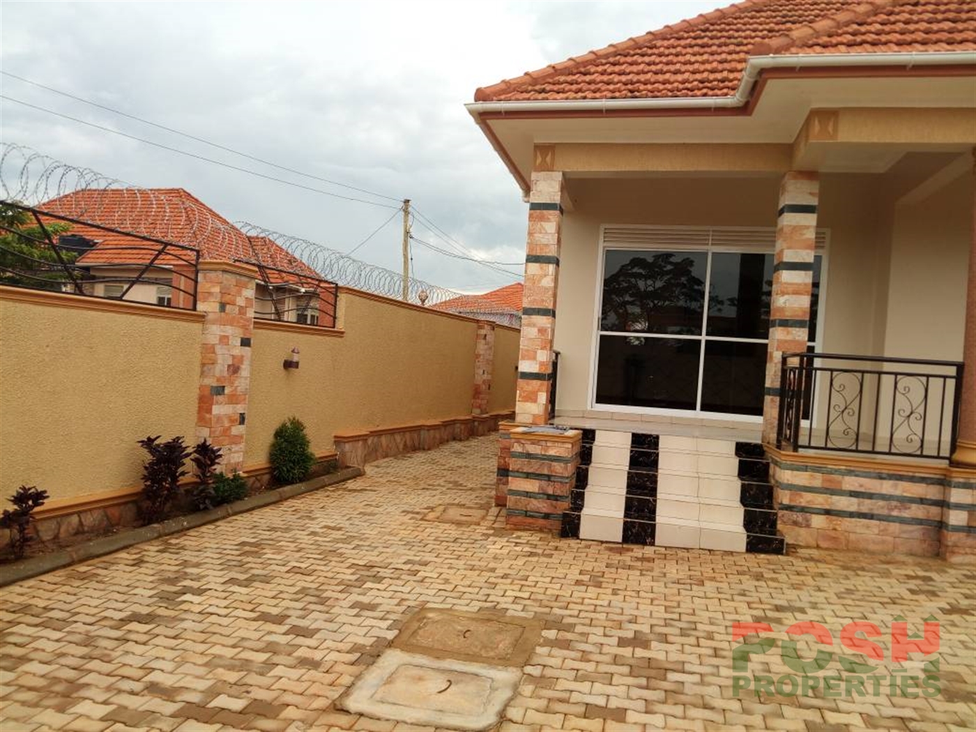 Bungalow for sale in Kitende Wakiso