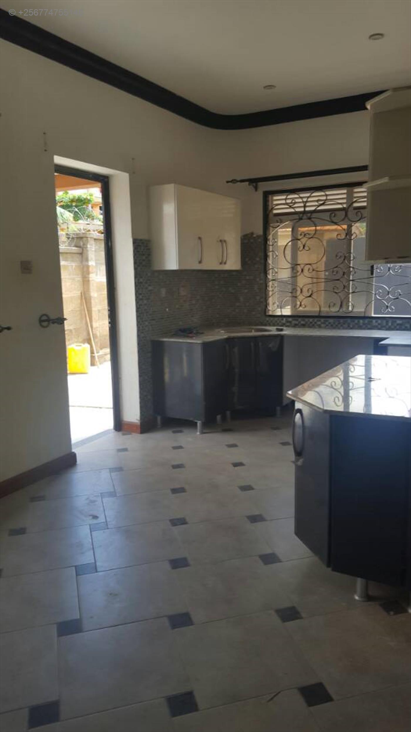 Bungalow for rent in Munyonyo Kampala