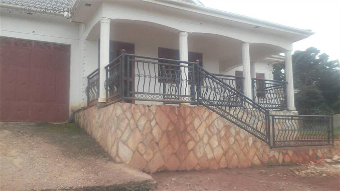 Bungalow for sale in Kajjansi Wakiso