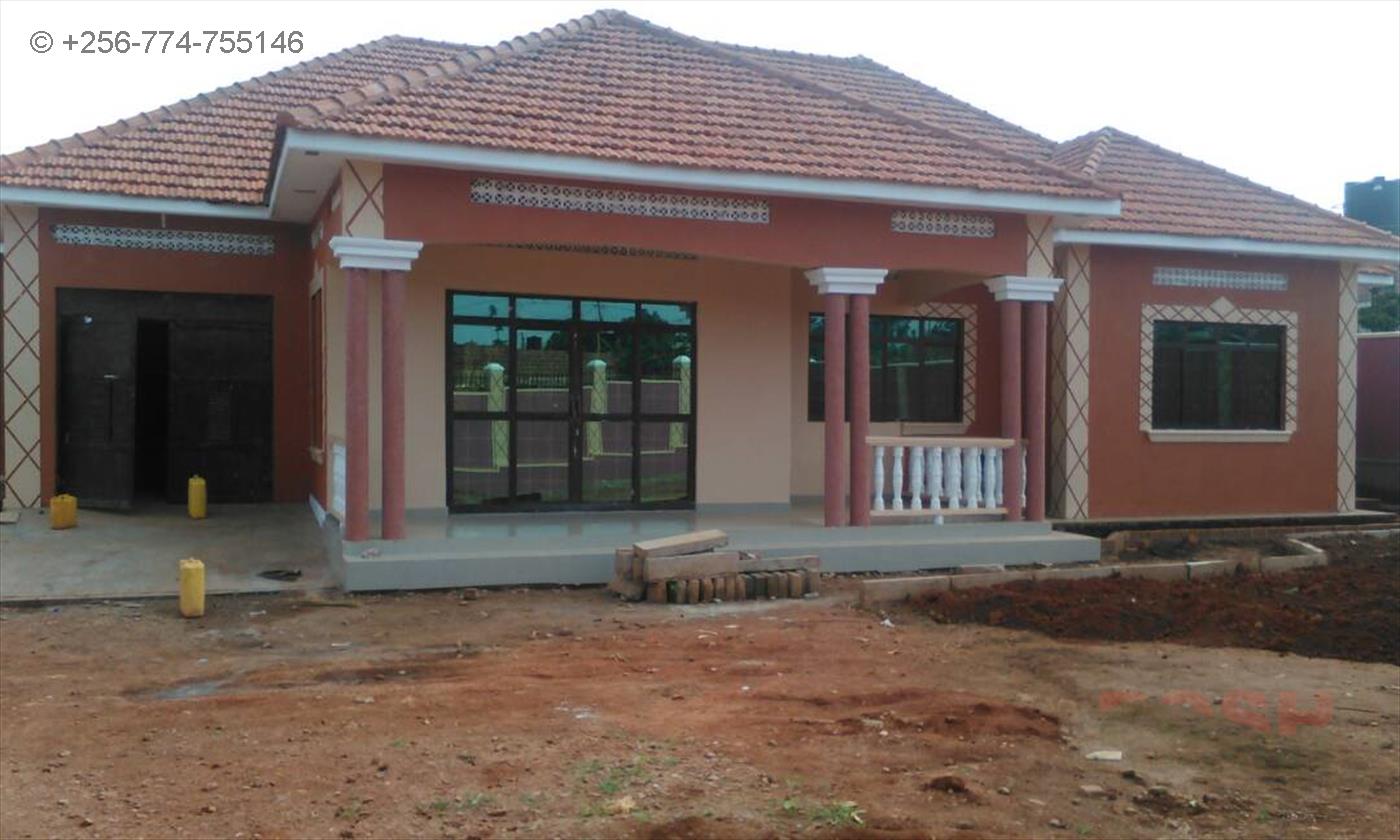 Bungalow for sale in Bwebajja Wakiso