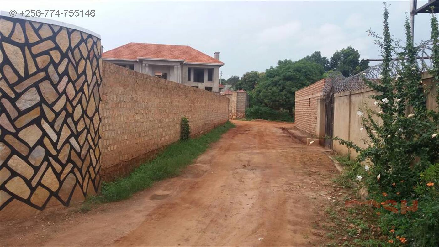 Bungalow for sale in Kitende Wakiso