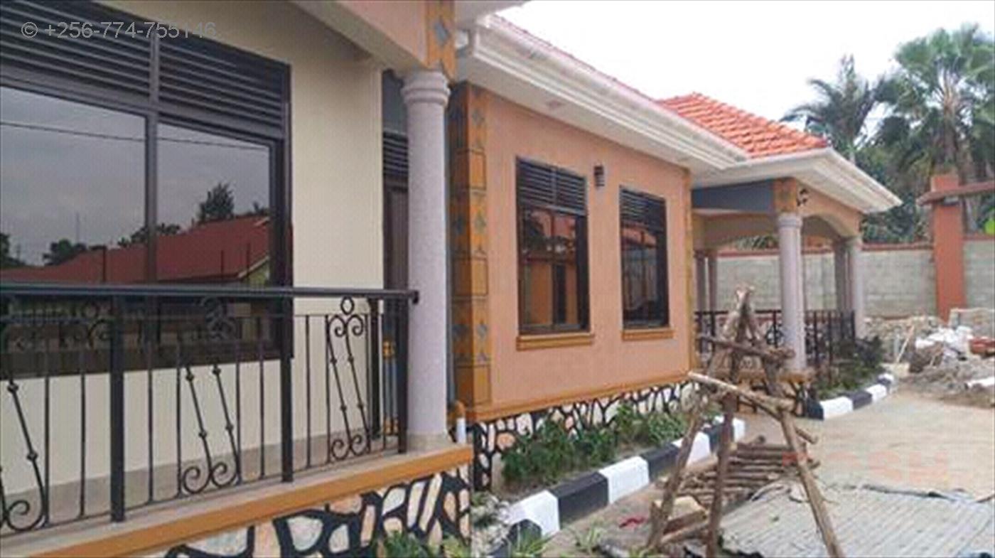 Bungalow for sale in Bweyogerere Wakiso