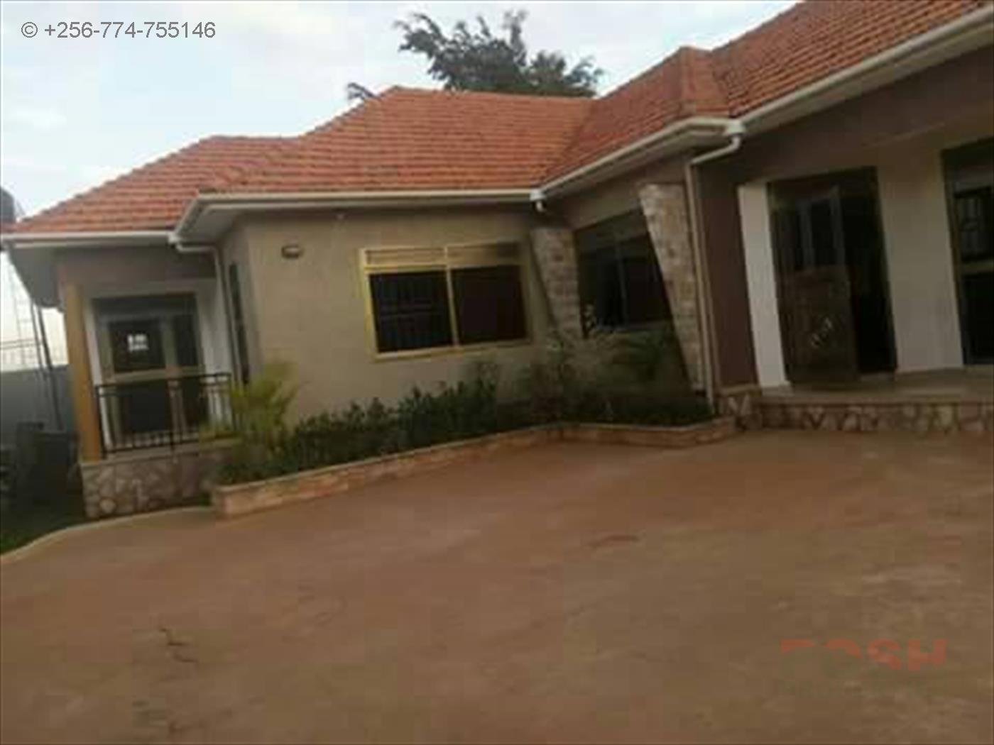 Bungalow for rent in Kisaasi Kampala