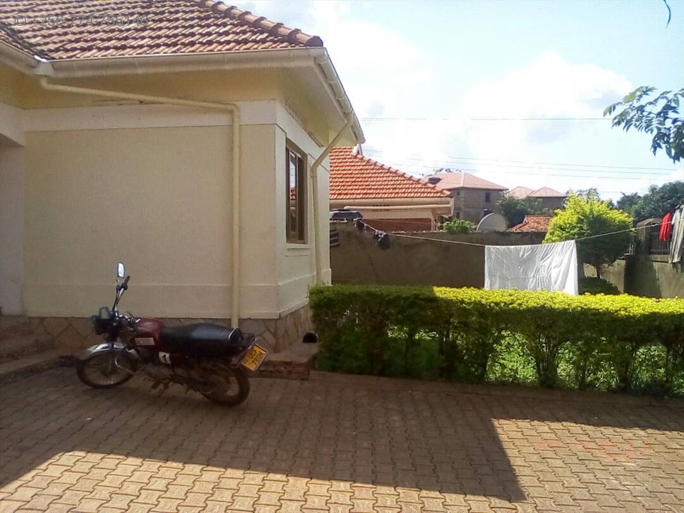 Bungalow for rent in Naalya Kampala