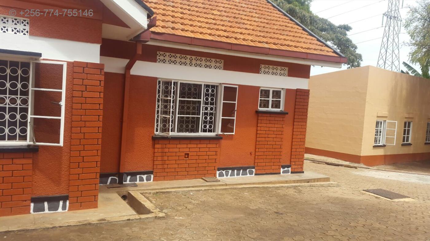 Bungalow for sale in Kyambogo Kampala