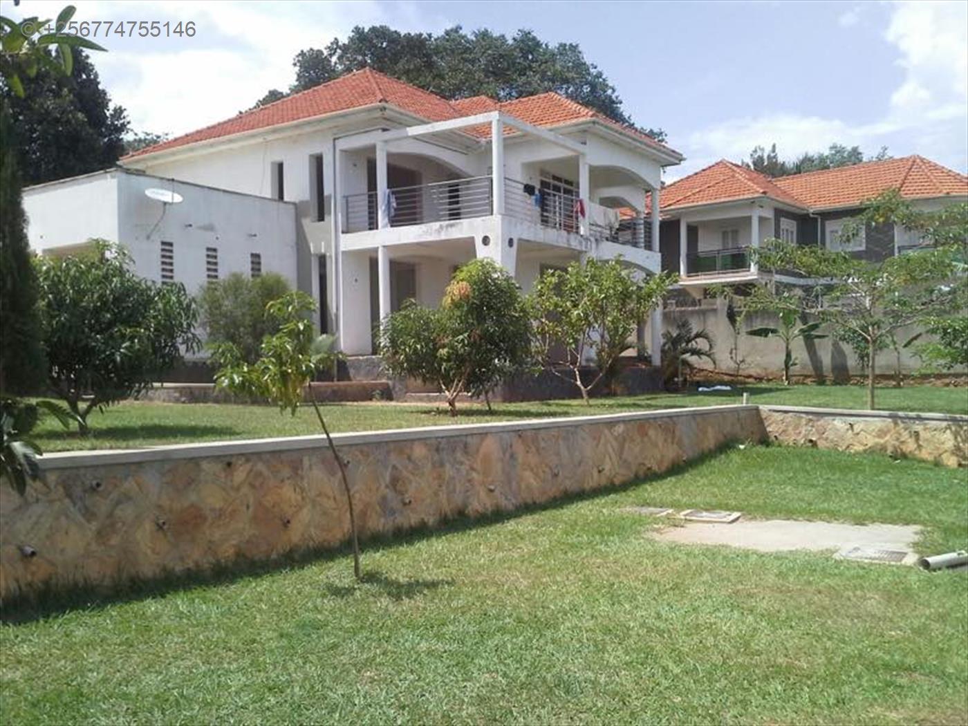 Mansion for sale in Kitende Wakiso