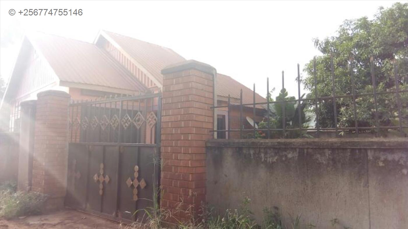 Bungalow for sale in Gayaza Wakiso