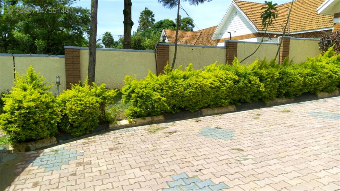 Bungalow for sale in Naguru Kampala