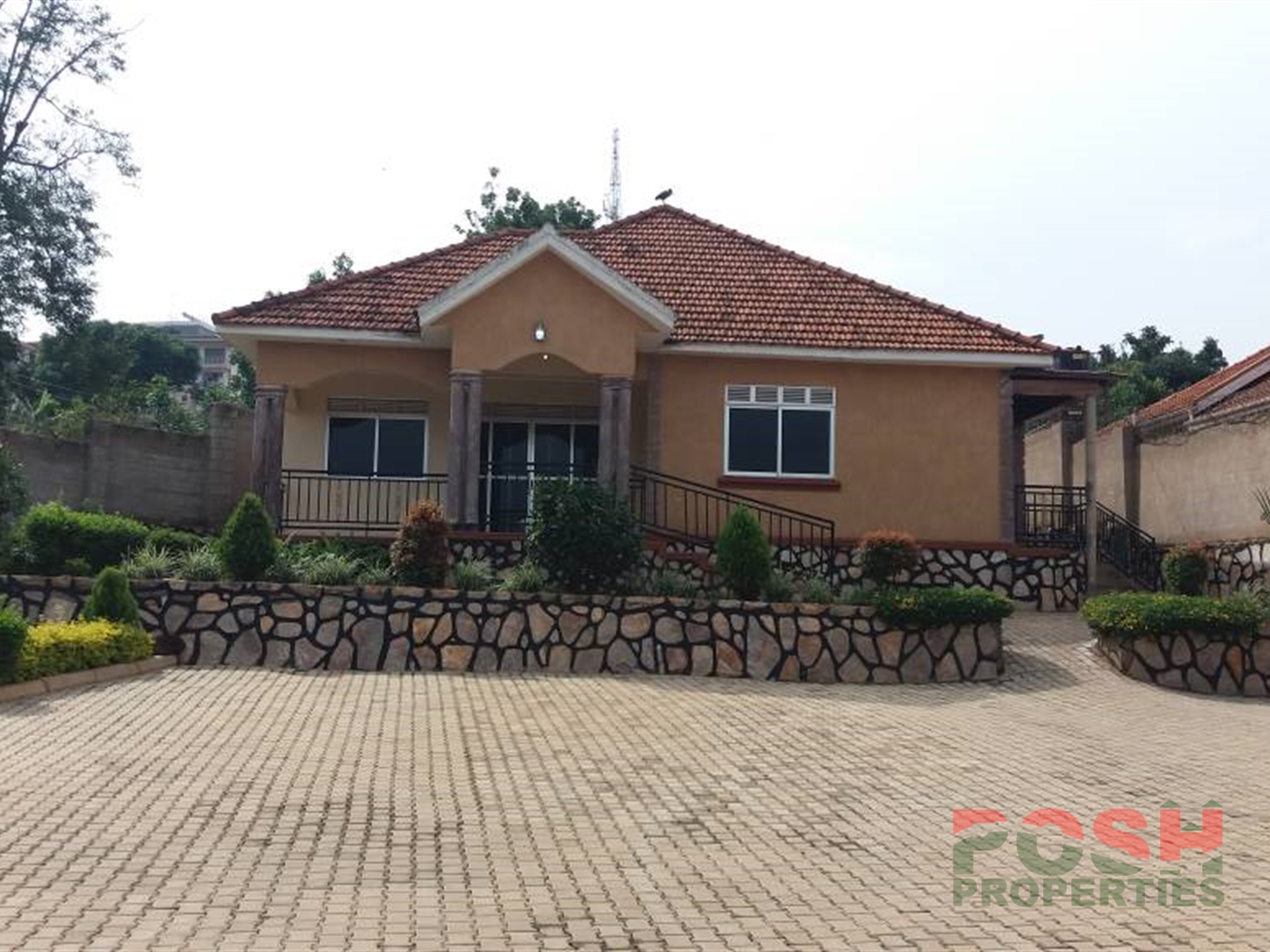 Bungalow for rent in Bukoto Kampala