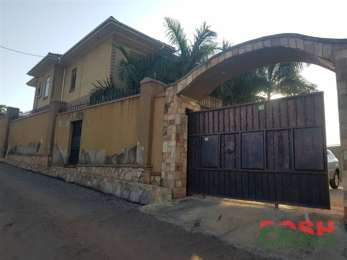 Mansion for sale in Munyonyo Kampala