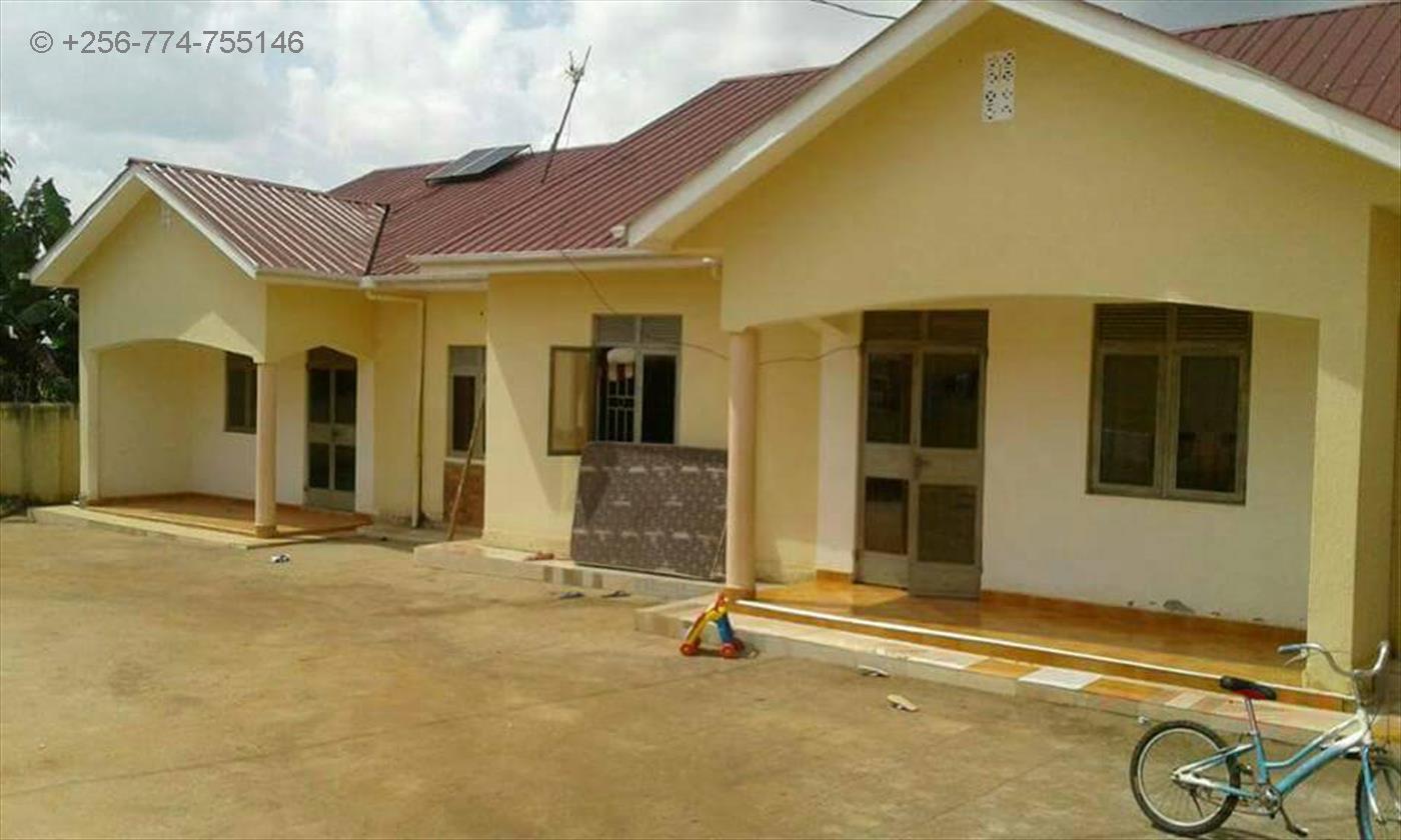 Semi Detached for sale in Bweyogerere Wakiso