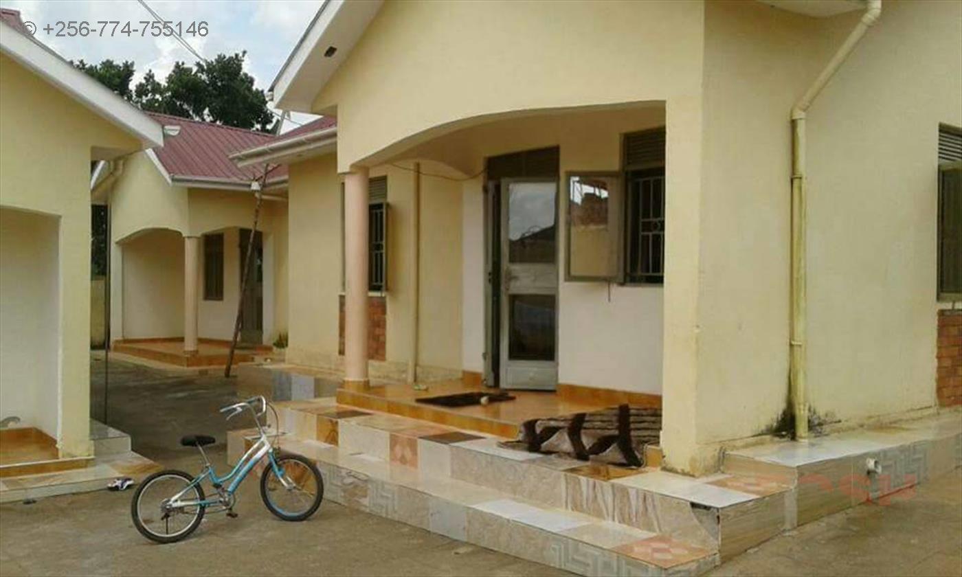 Semi Detached for sale in Bweyogerere Wakiso