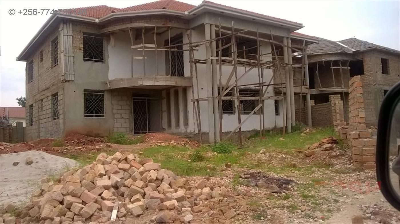 Mansion for sale in Munyonyo Kampala