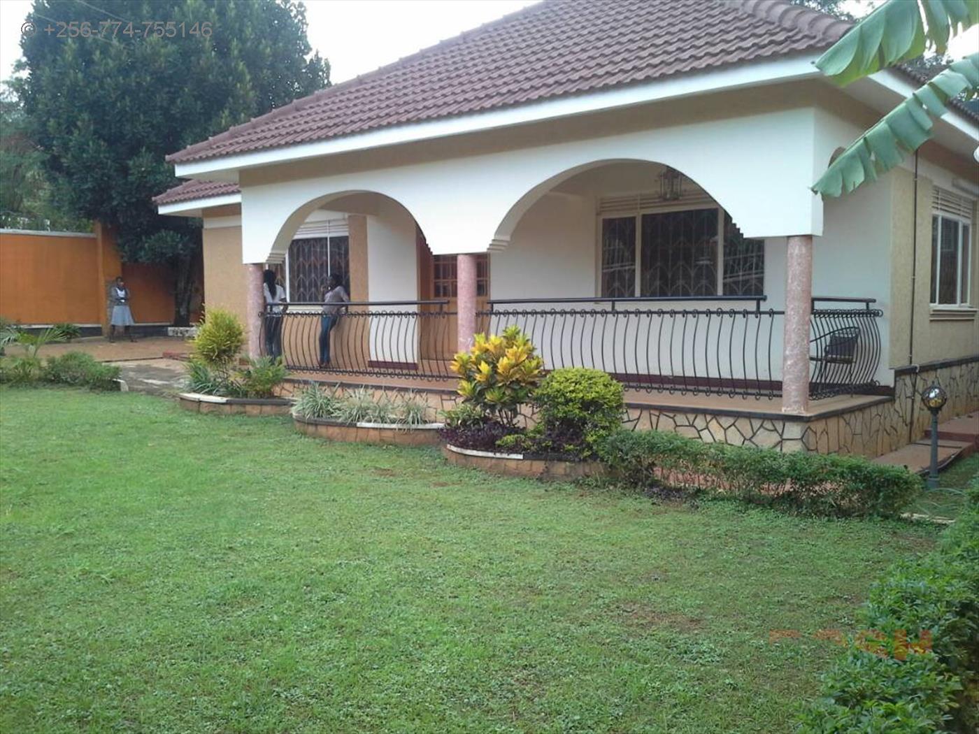 Bungalow for sale in Muyenga Kampala