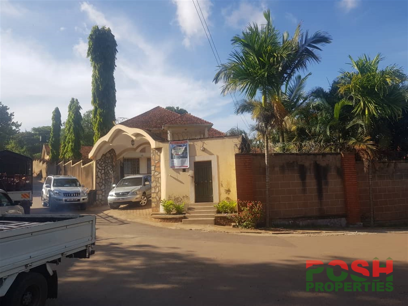 Mansion for rent in Muyenga Kampala