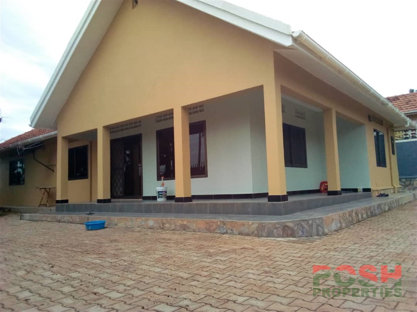 Bungalow for rent in Naalya Kampala