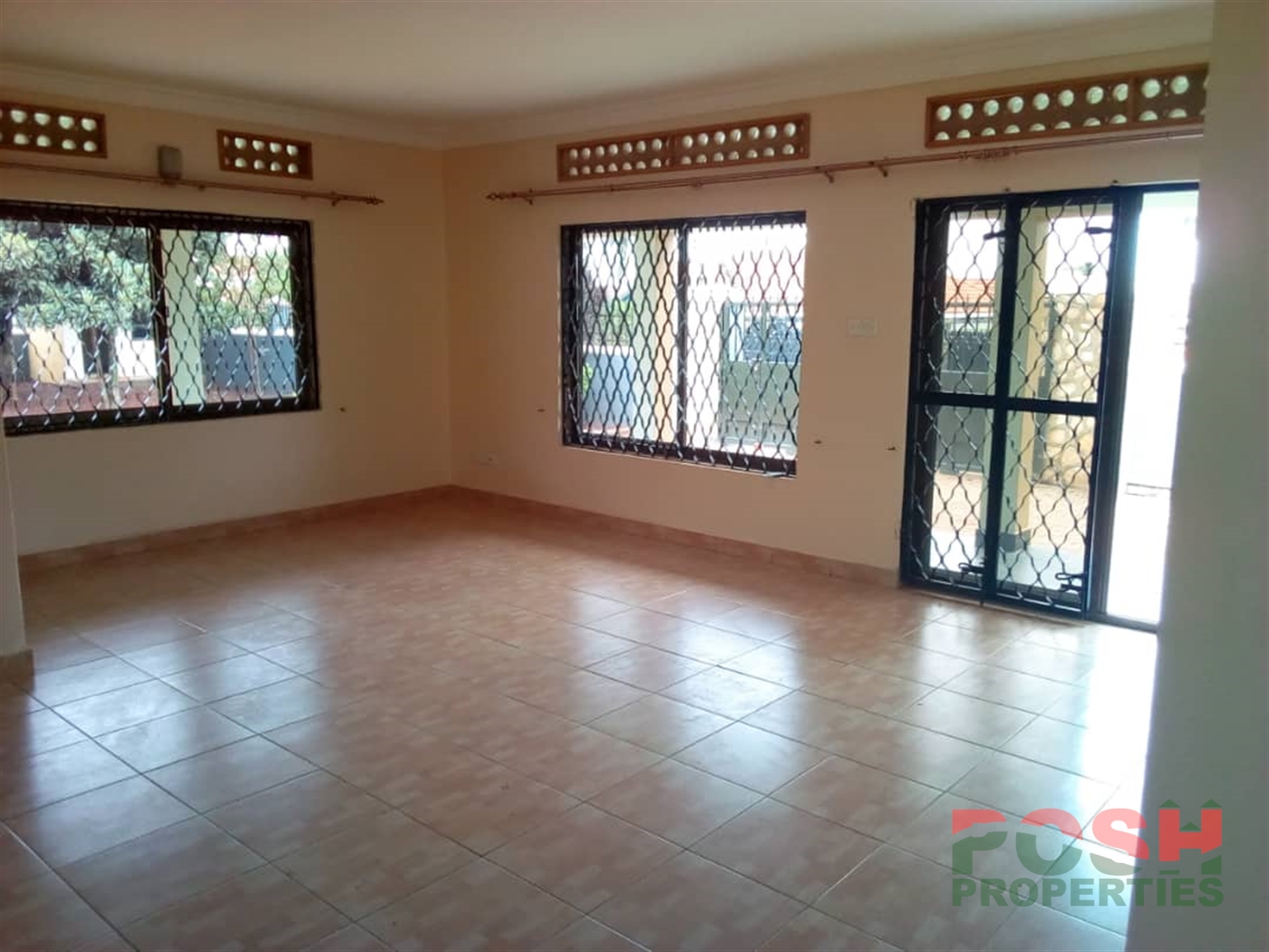 Bungalow for rent in Naalya Kampala