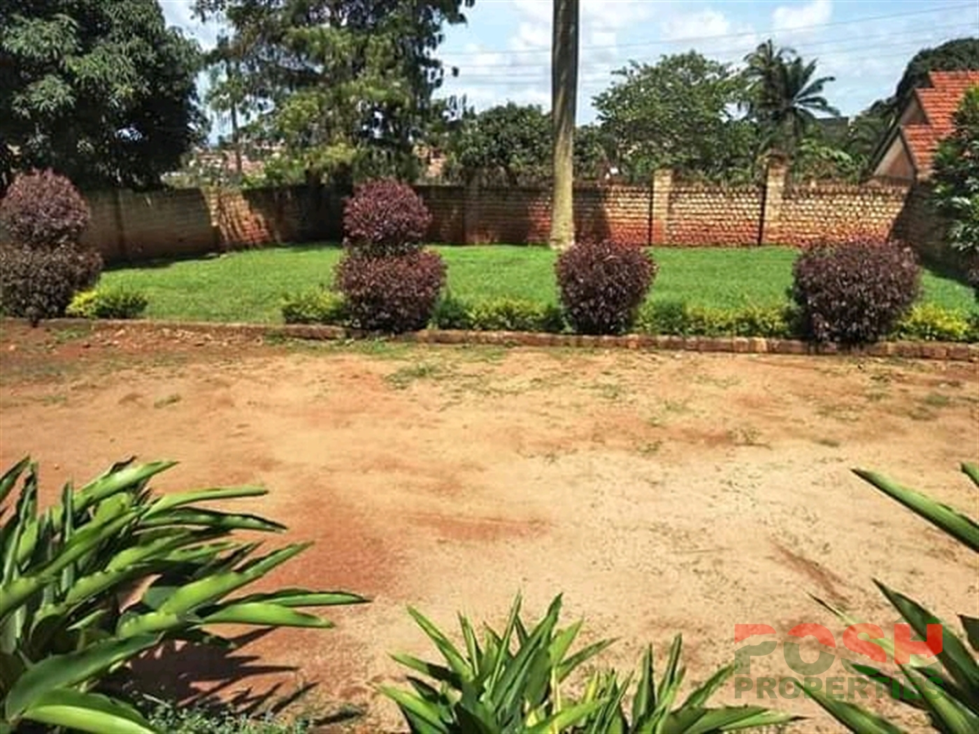 Bungalow for sale in Ntinda Kampala