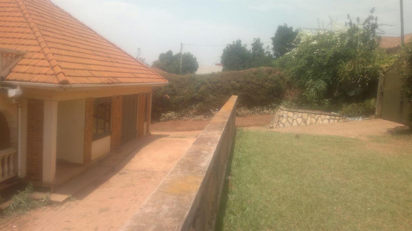 Bungalow for sale in Mpererwe Wakiso