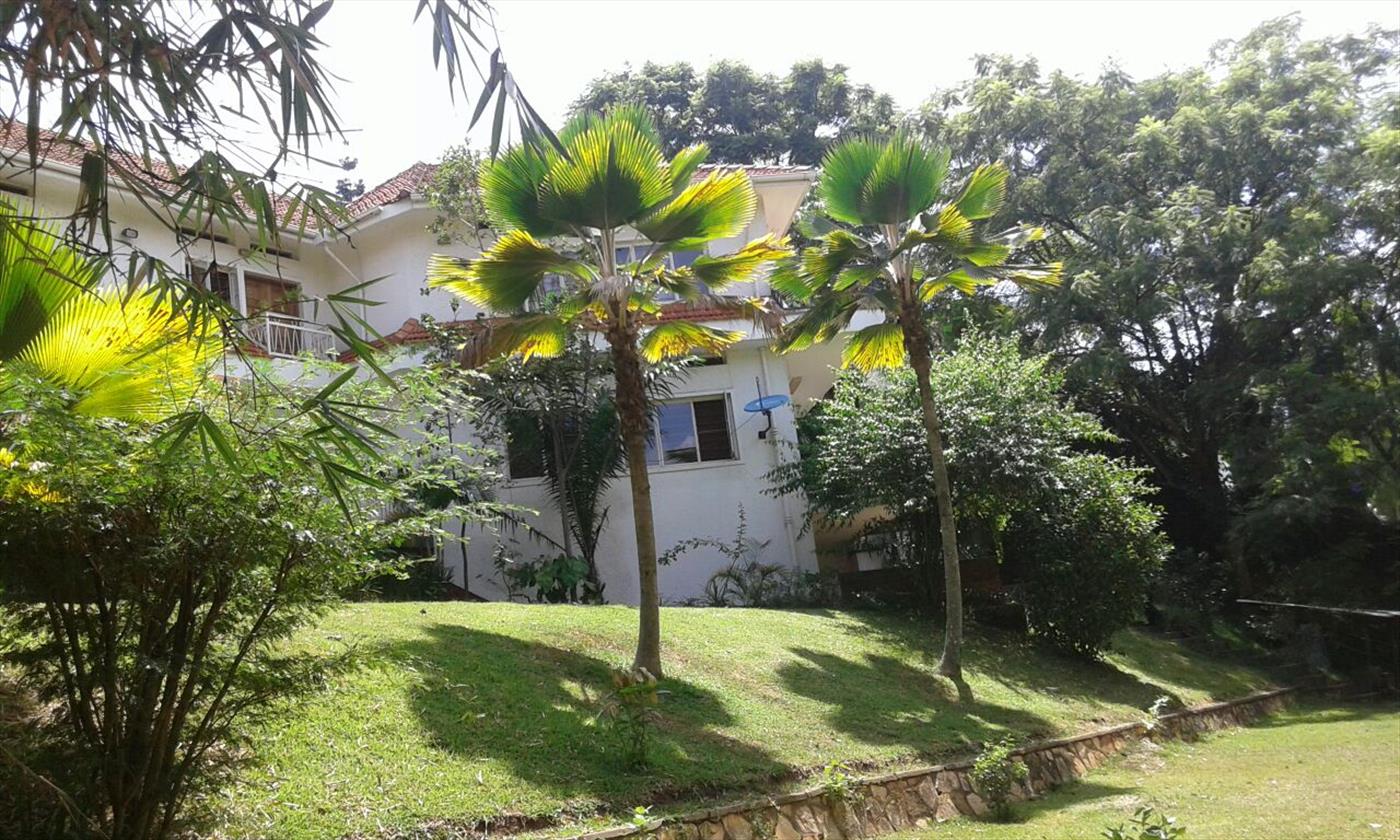 Mansion for sale in Kololo Kampala