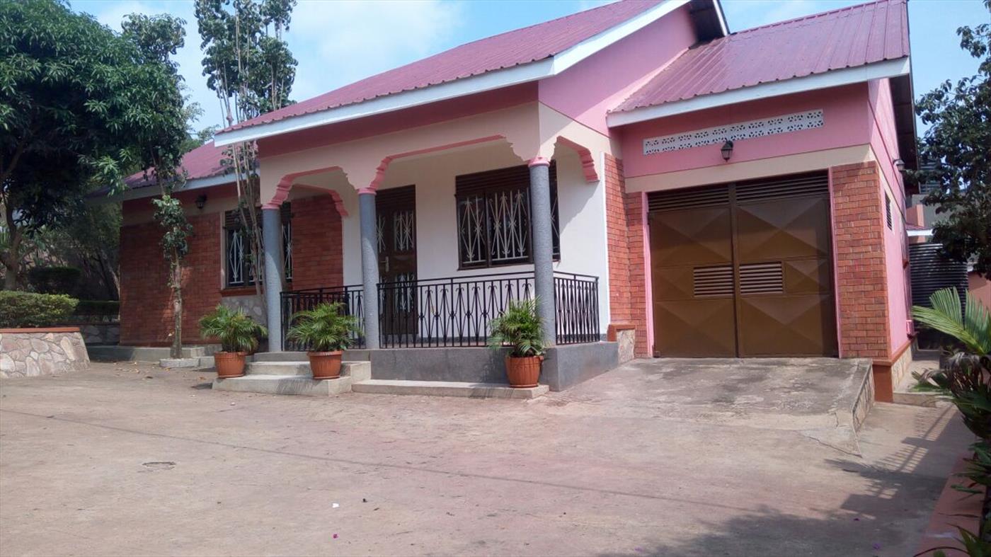 Bungalow for rent in Namugongo Wakiso