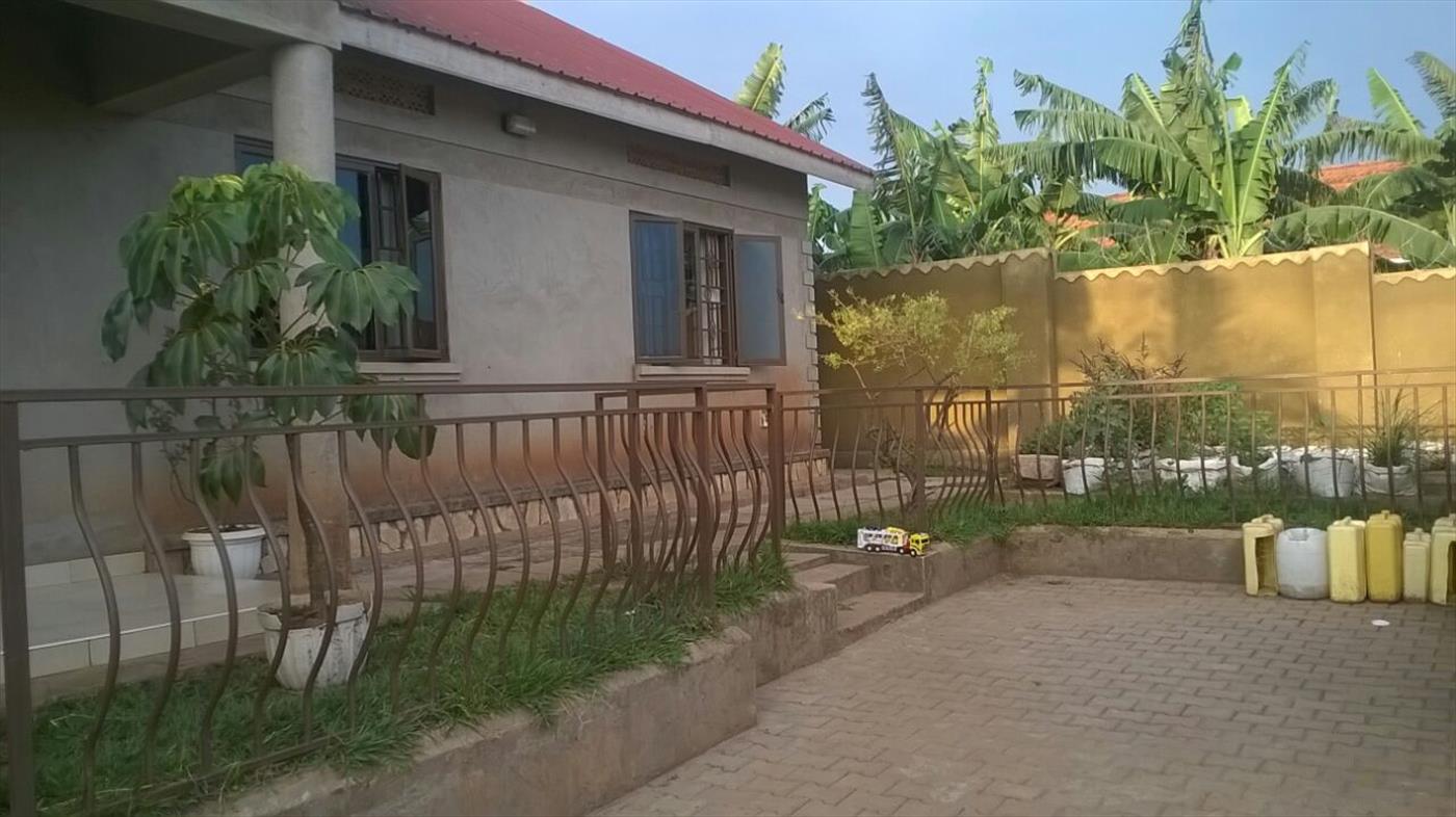 Bungalow for sale in Namugongo Wakiso