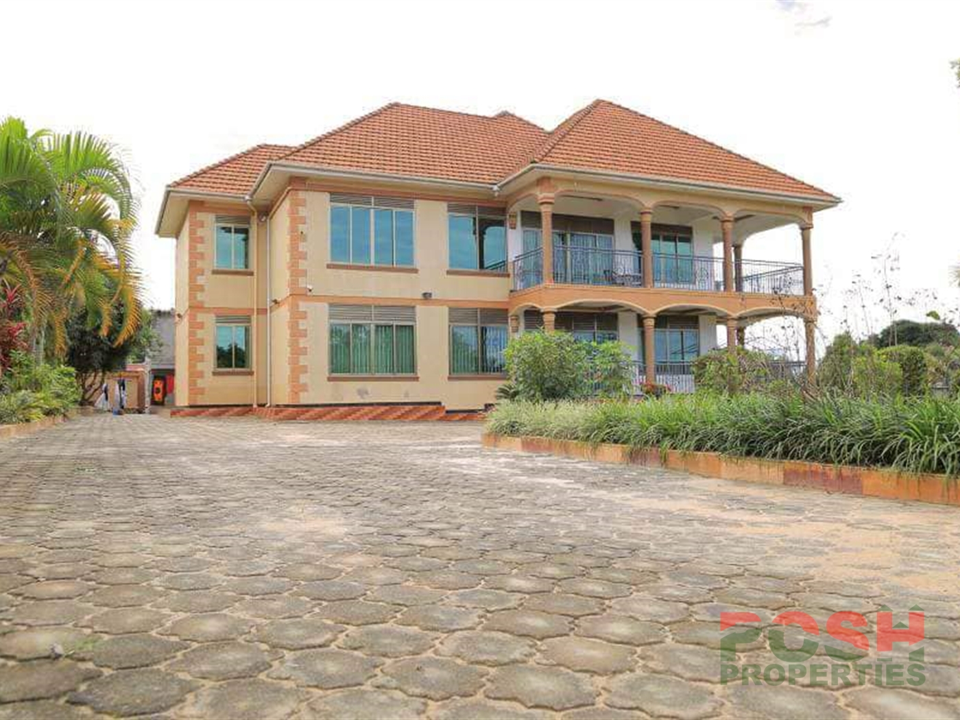 Mansion for sale in Kyengela Wakiso