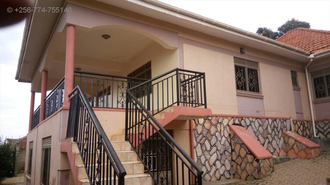 Mansion for rent in Kajjansi Wakiso