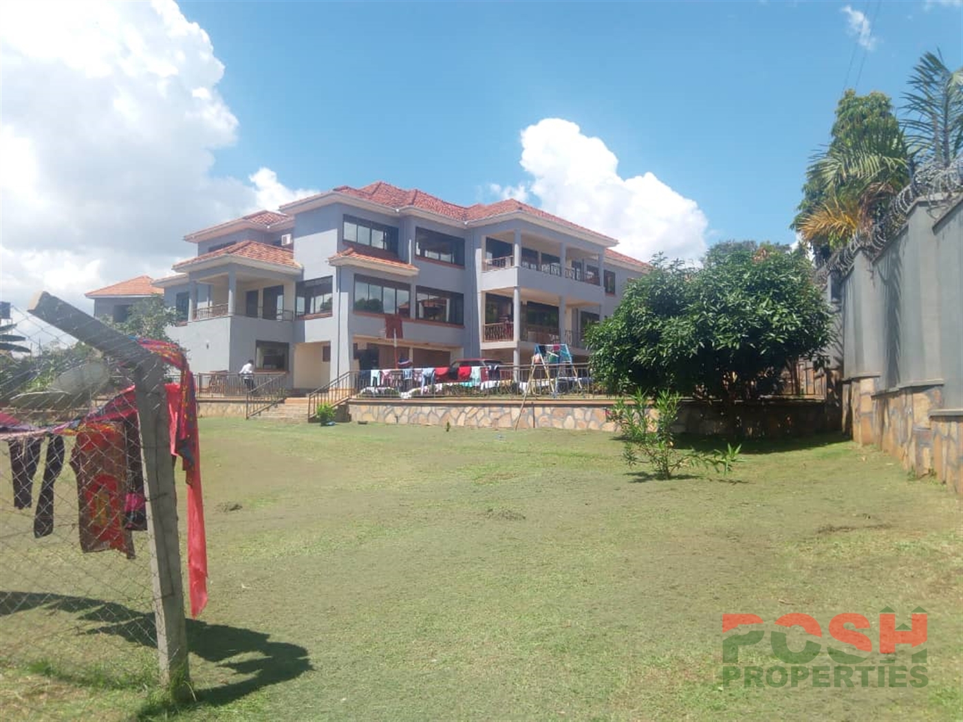 Mansion for rent in Munyonyo Kampala