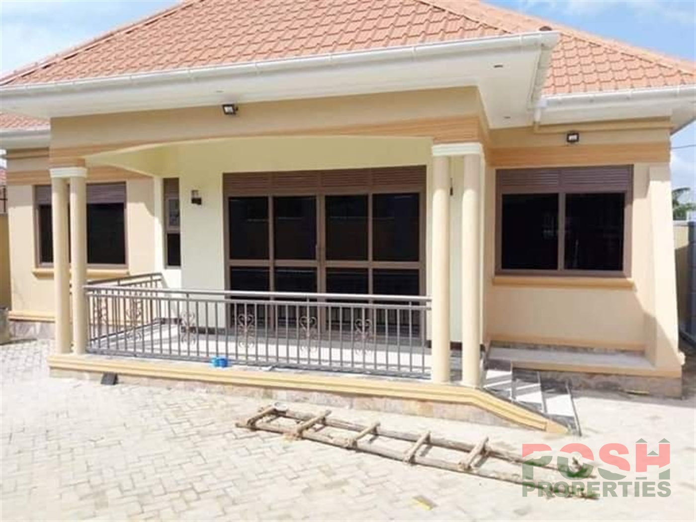 Bungalow for sale in Kitende Wakiso