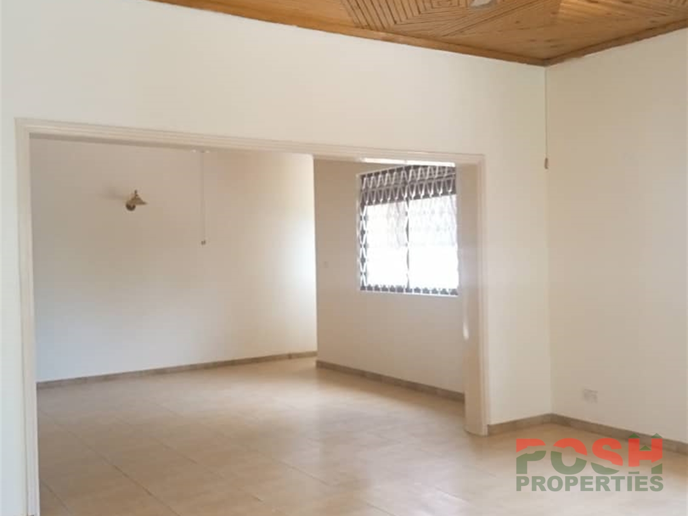 Bungalow for rent in Kololo Kampala