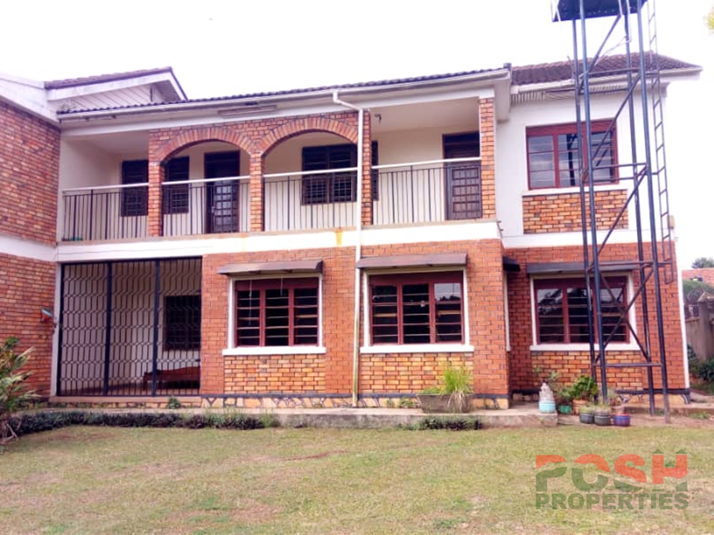 Mansion for rent in Luzira Kampala