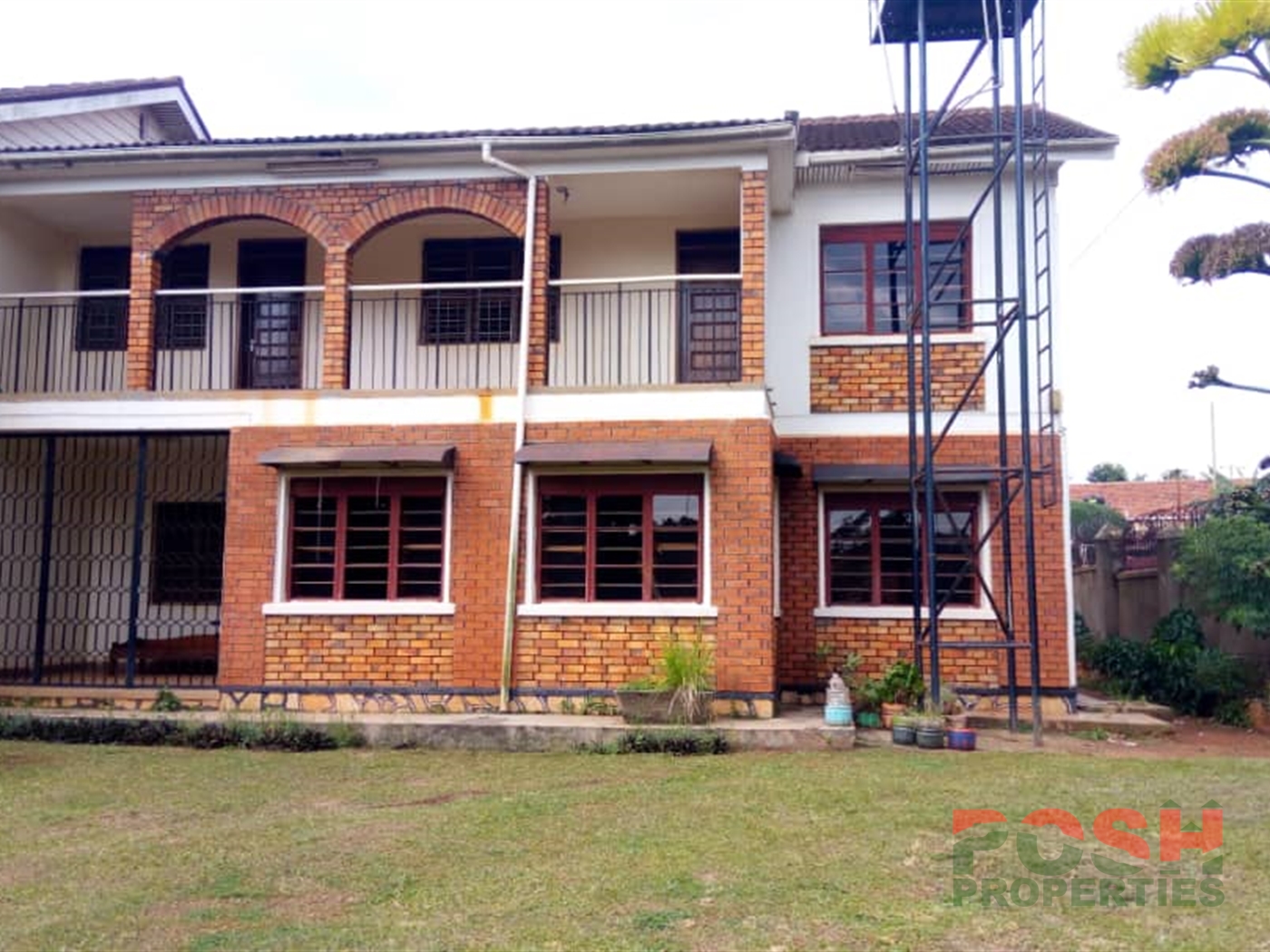 Mansion for rent in Luzira Kampala