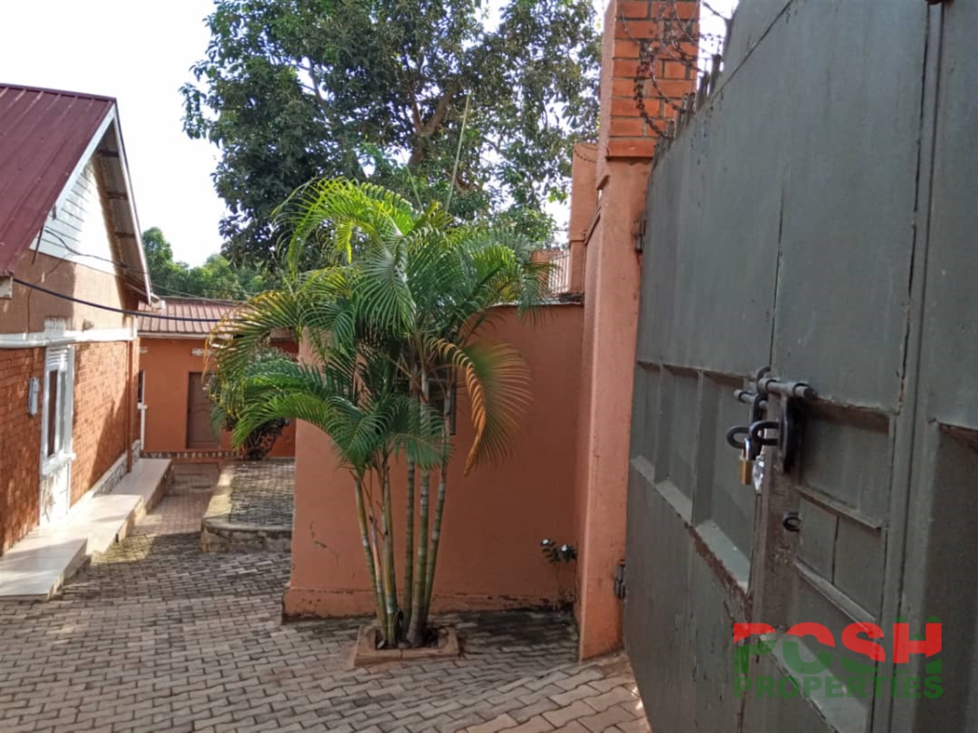 Bungalow for sale in Kirinya Wakiso