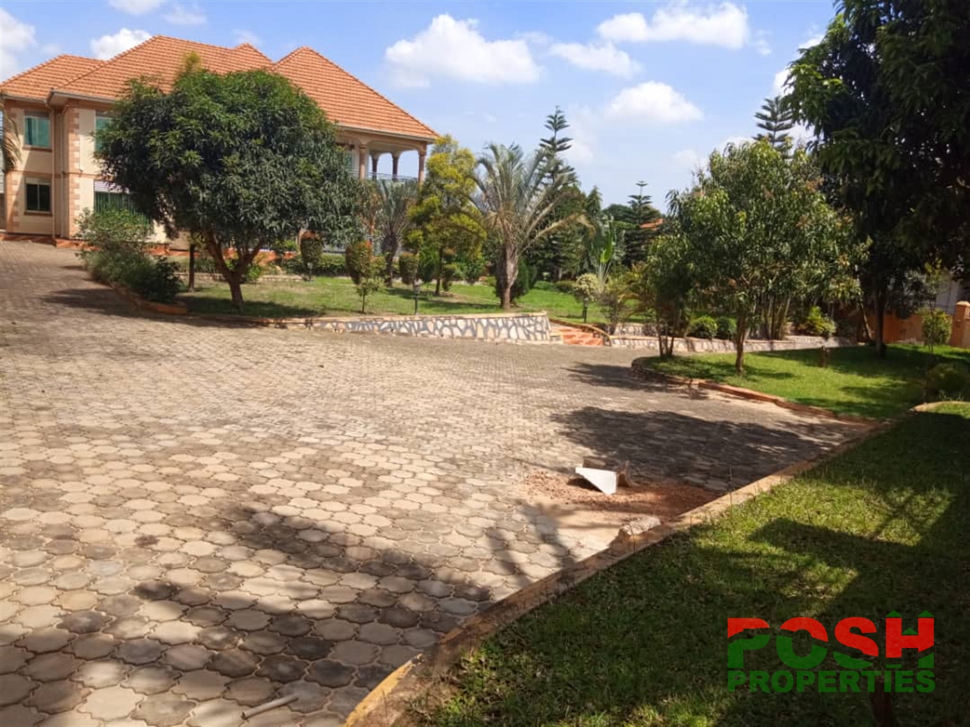 Bungalow for sale in Kyengela Wakiso