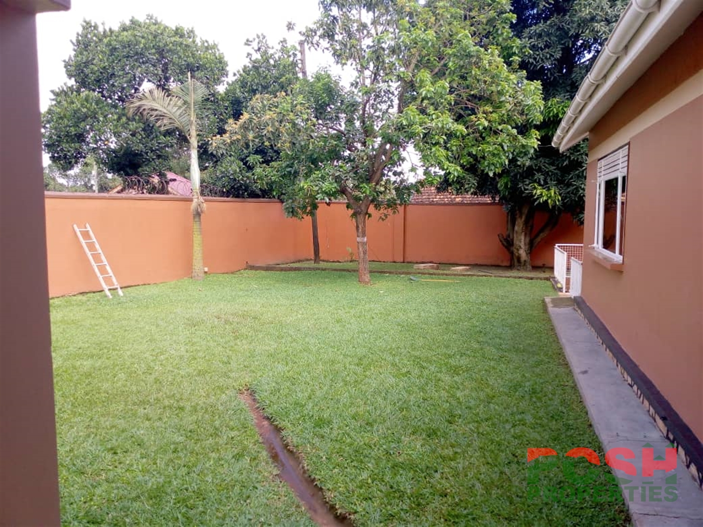 Bungalow for rent in Naguru Kampala