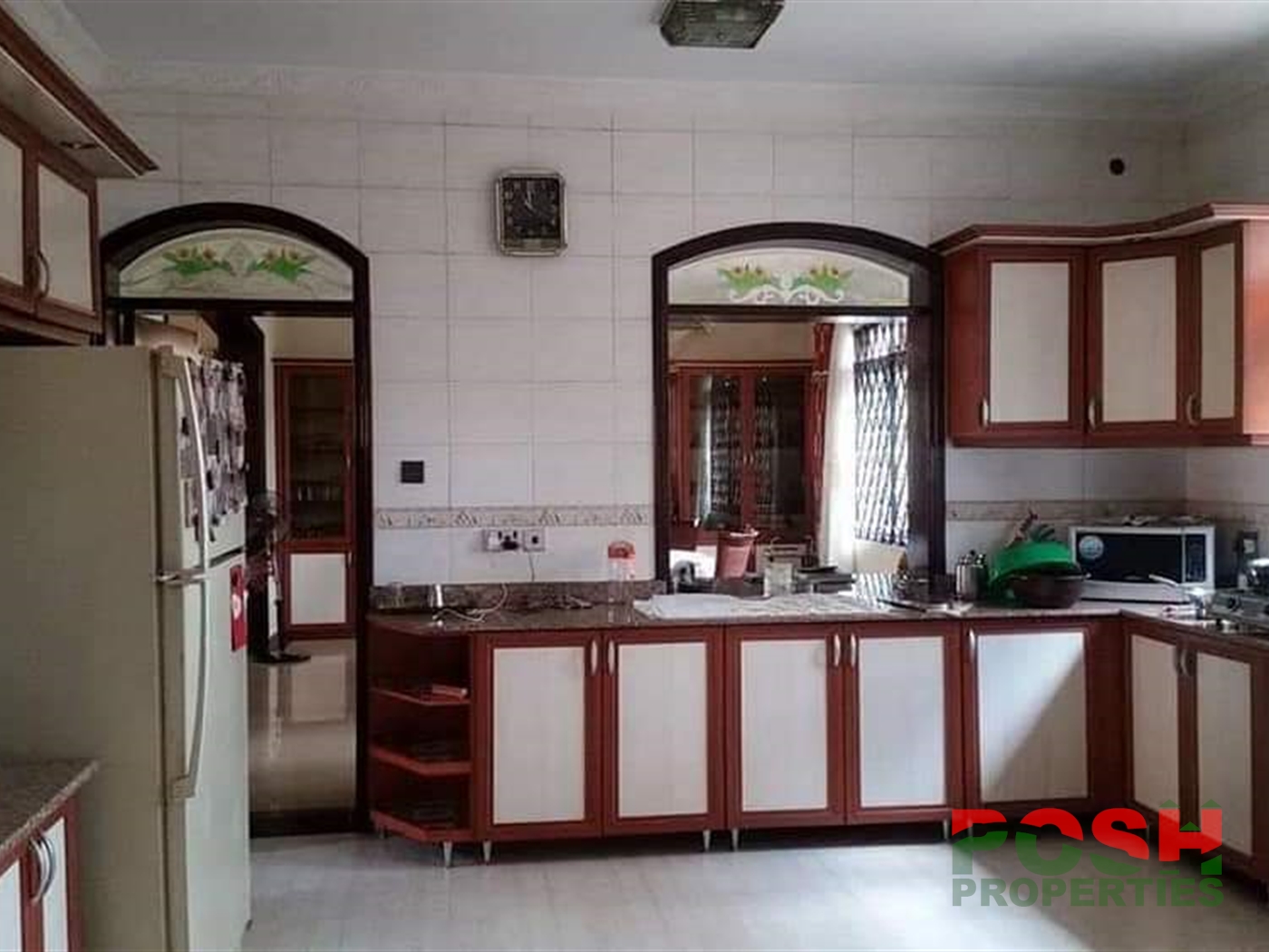 Mansion for rent in Kololo Kampala