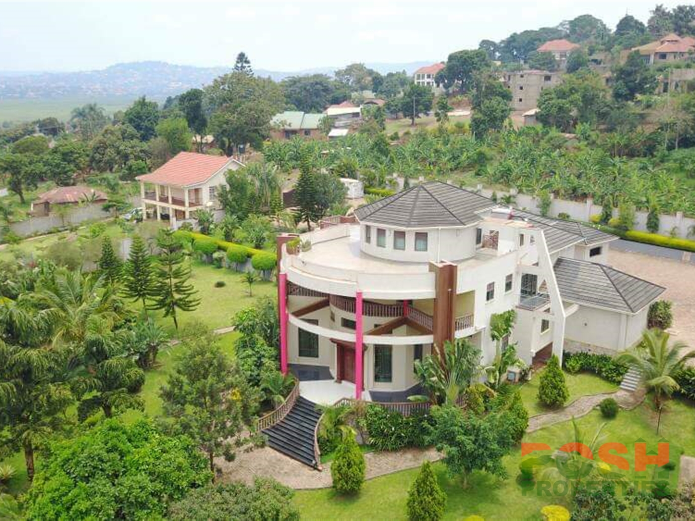 Mansion for sale in Lubowa Wakiso