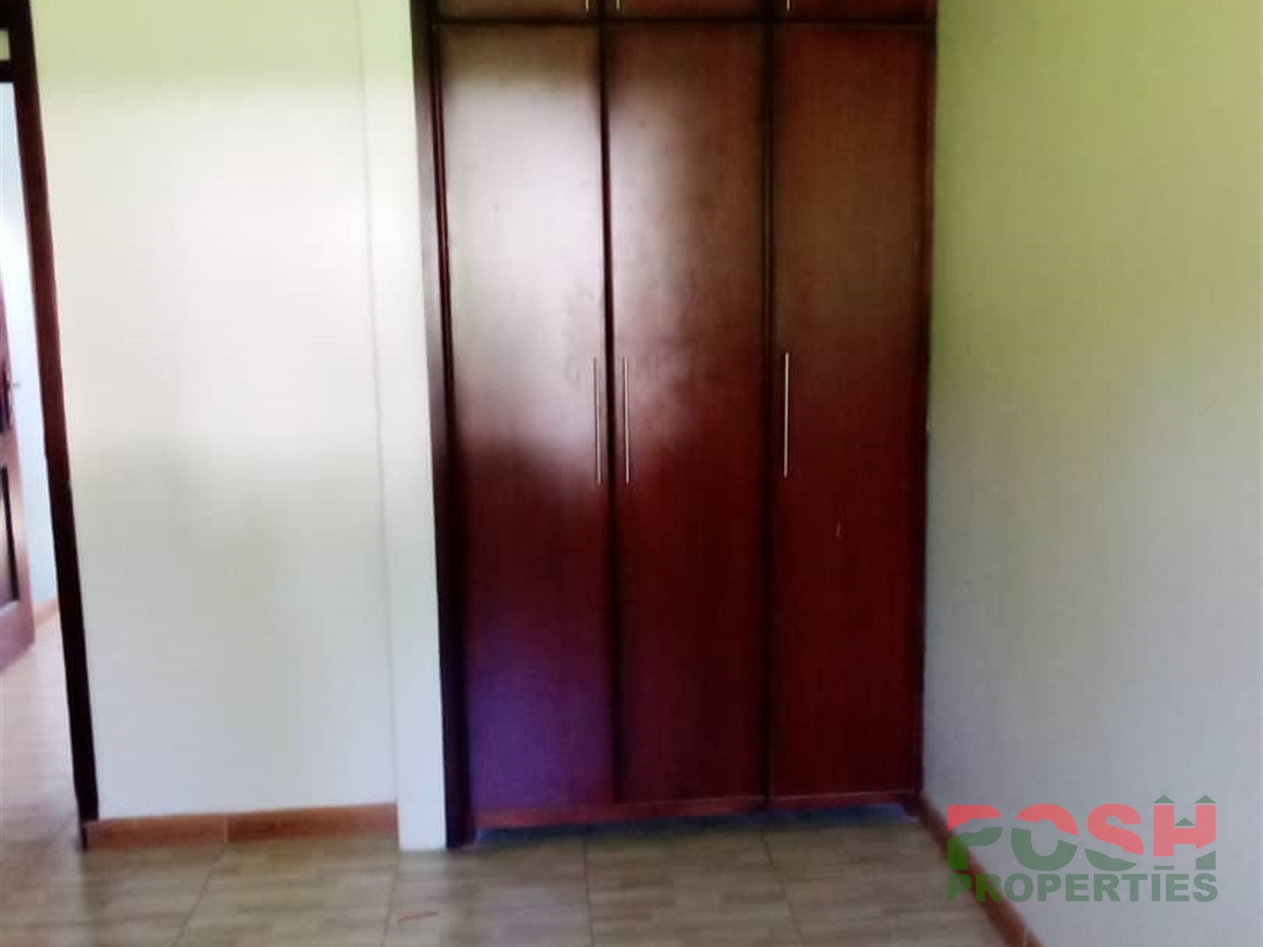 Apartment for sale in Bugoloobi Kampala